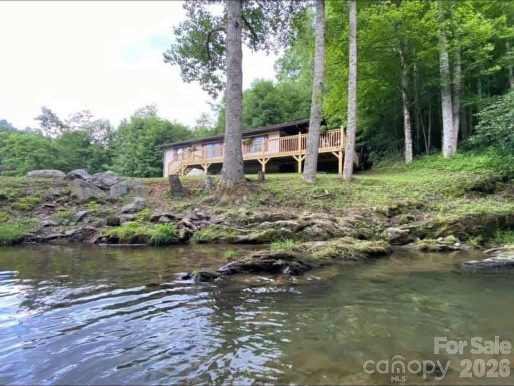 214 Davis Ridge Rd., Banner Elk, NC 28604