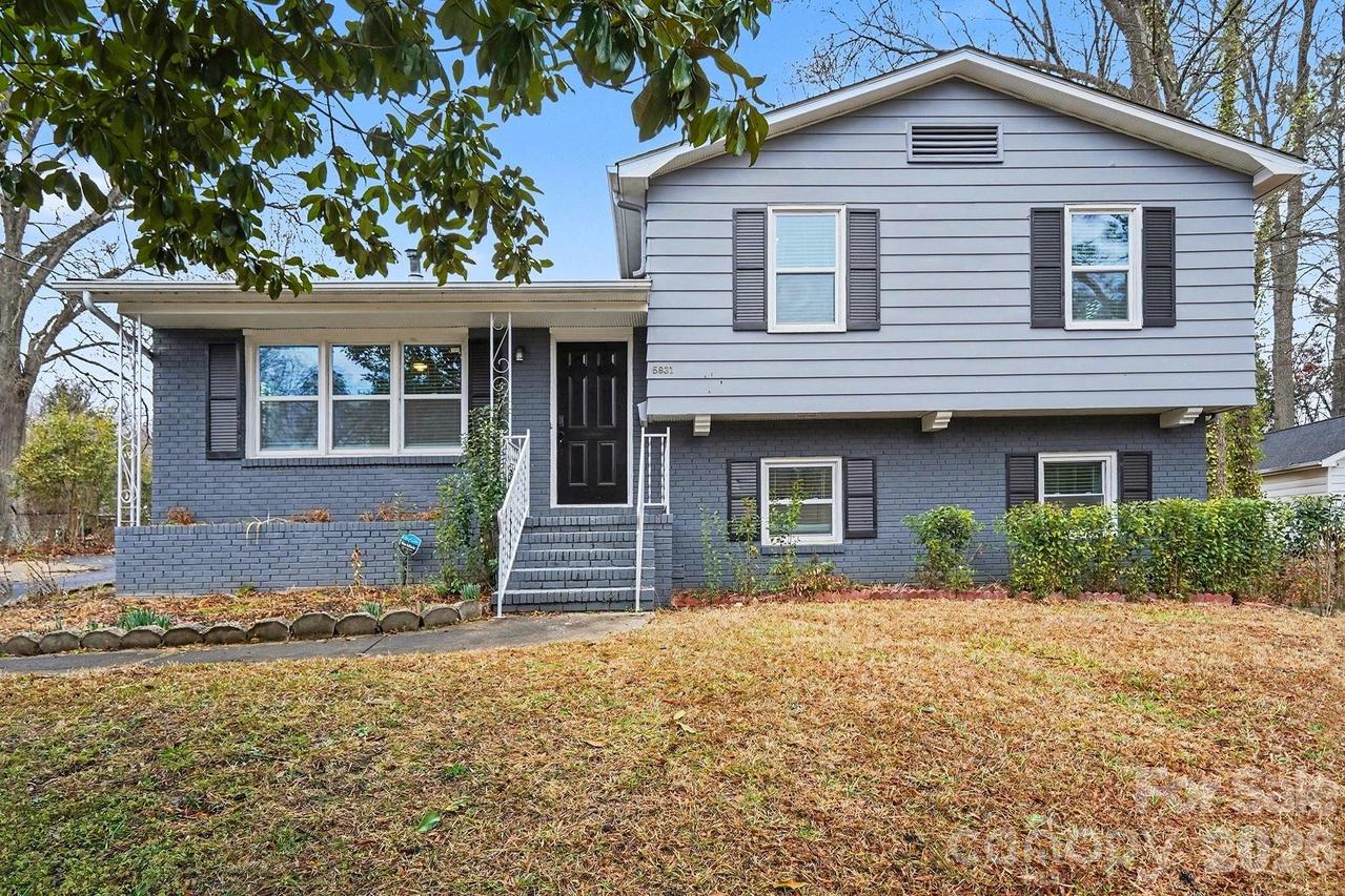 5931 Amity Pl., Charlotte, NC 28212