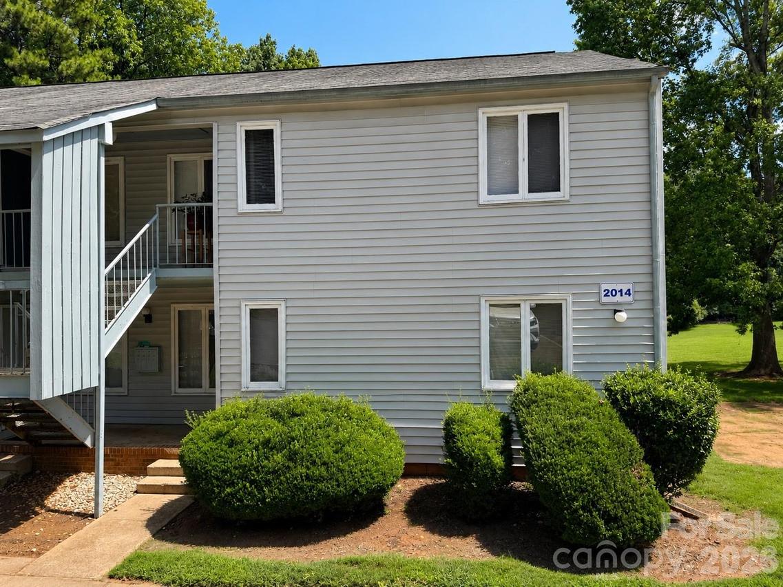 2014 Countrymens Ct. #60, Charlotte, NC 28210