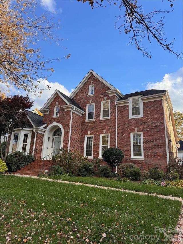 7620 Compton Ct., Charlotte, NC 28270