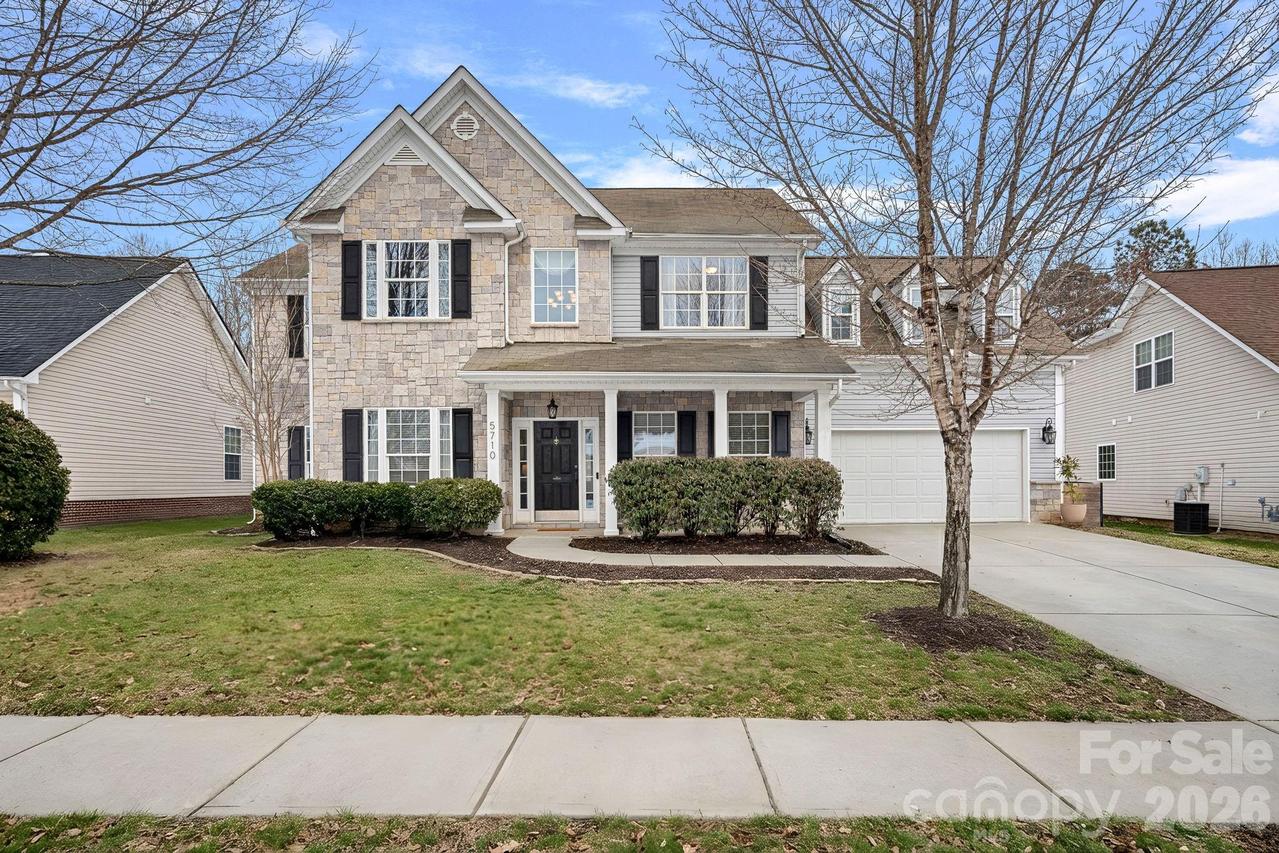 5710 Kirkwynd Commons Dr., Charlotte, NC 28278
