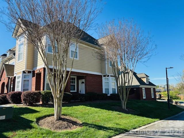 1001 Central Park Cir., Davidson, NC 28036