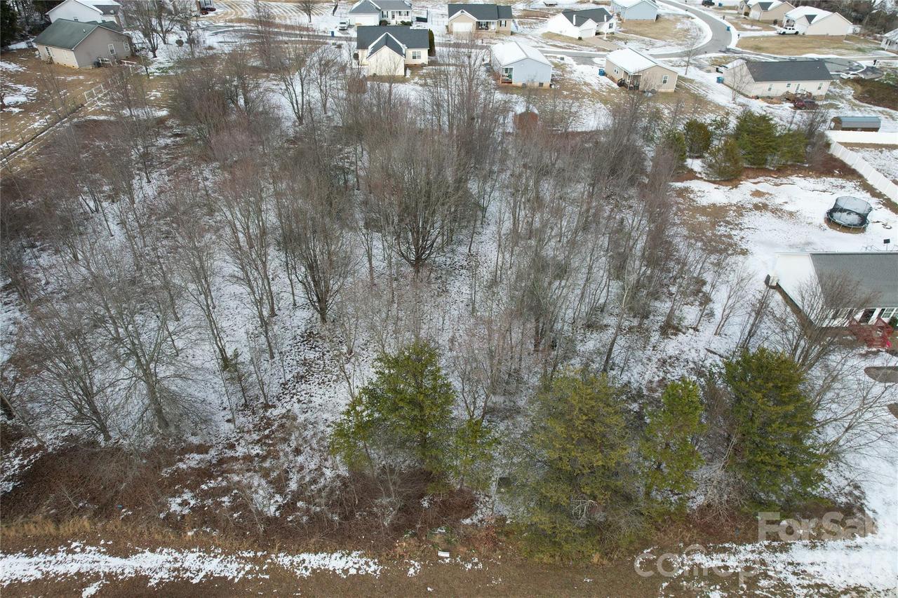 W Jay Dr., Taylorsville, NC 28681