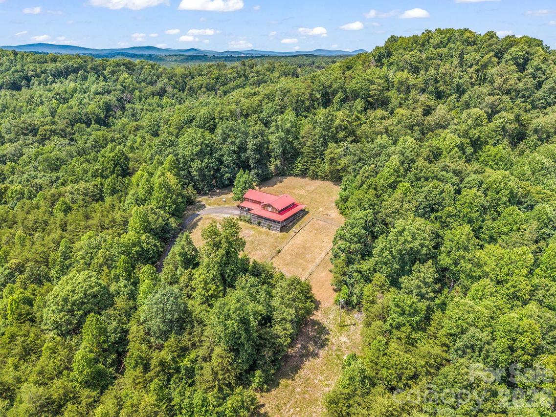 156 Carpenters Knob Dr., Lawndale, NC 28090