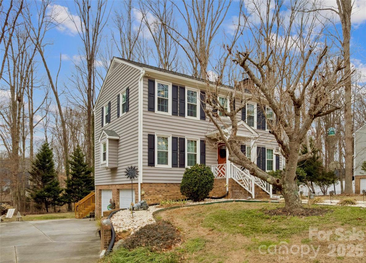 5220 Bridge Pointe Dr., Clemmons, NC 27012