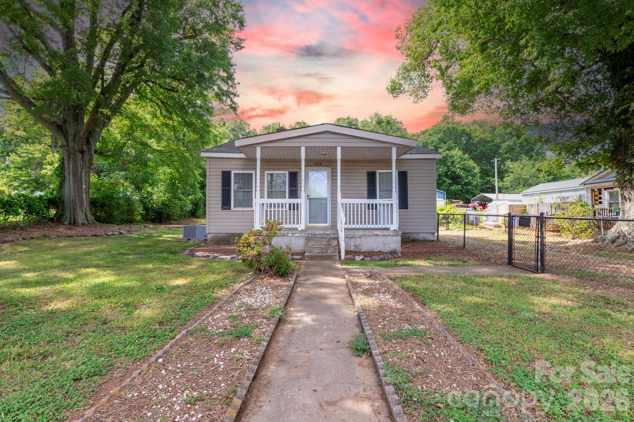 205 Stowe Acres Rd., Kings Mountain, NC 28086