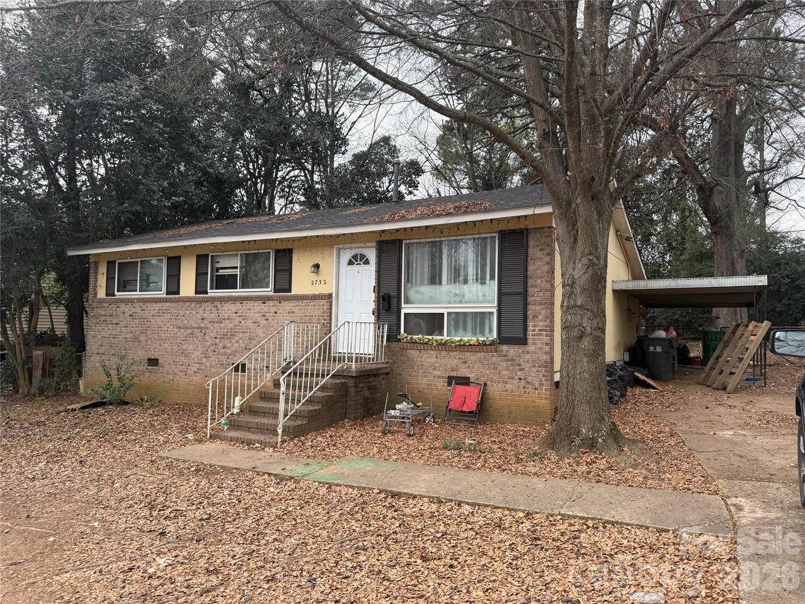2732 Alleghany St., Charlotte, NC 28208