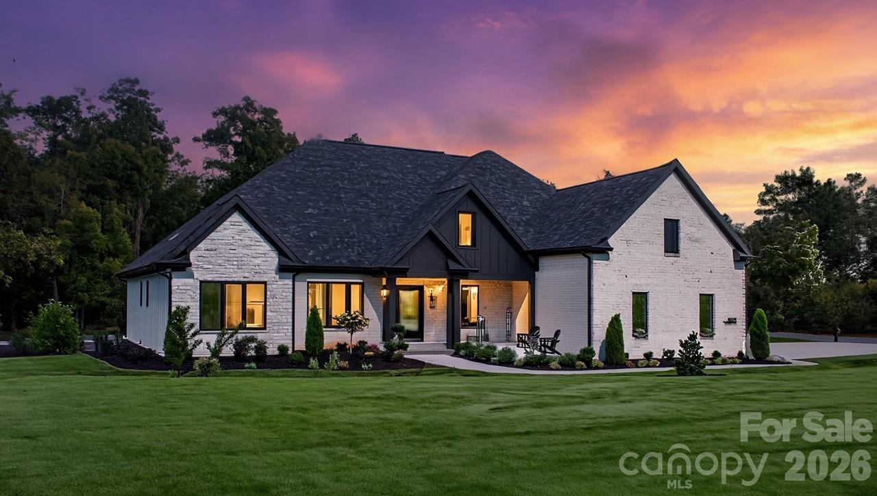 8527 Fieldstone Dr., Terrell, NC 28682