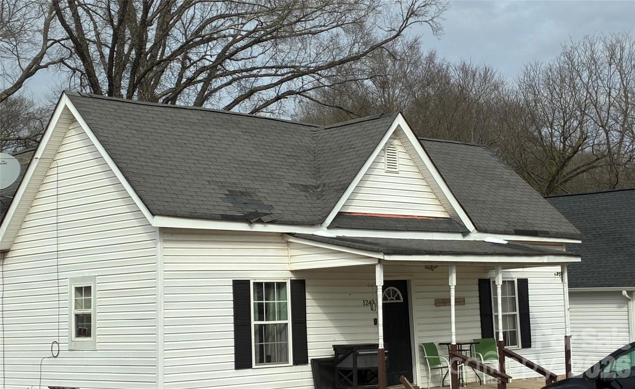 1242 W Airline Ave., Gastonia, NC 28052