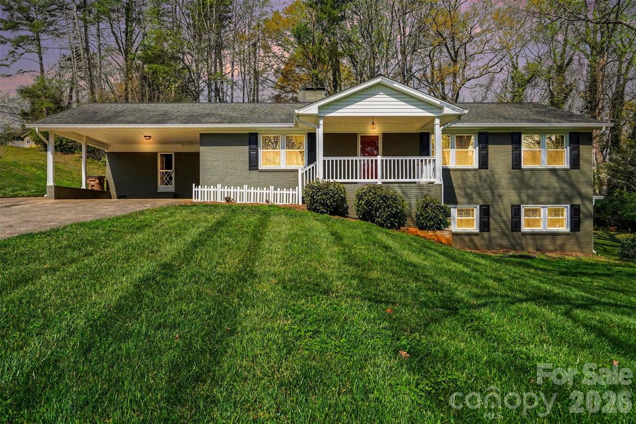 204 Country Club Cir., Shelby, NC 28150