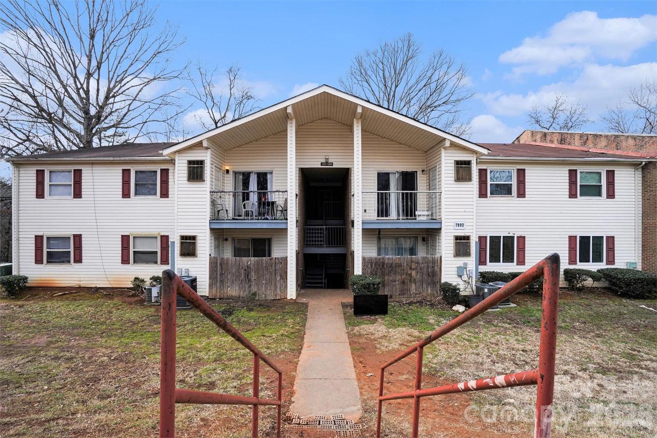 7992 Shady Oak Tr. #130, Charlotte, NC 28210