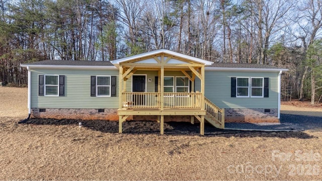 4963 Rhoney Rd., Connelly Springs, NC 28612