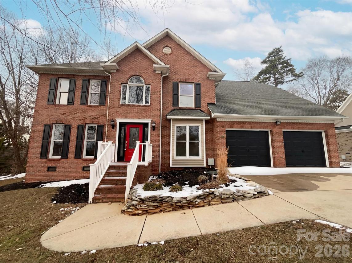 122 W Tattersall Dr., Statesville, NC 28677