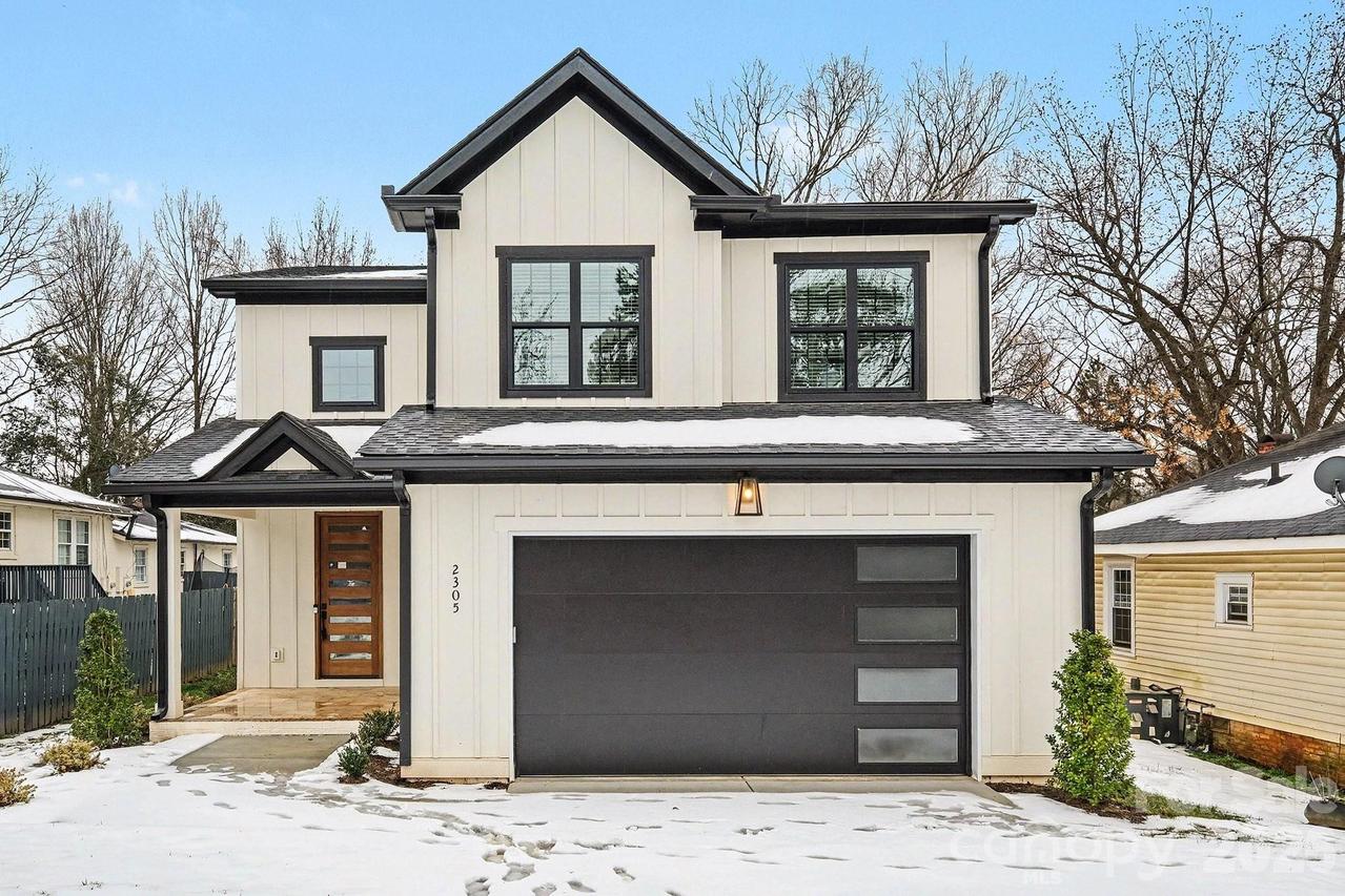 2305 Sanders Ave., Charlotte, NC 28216