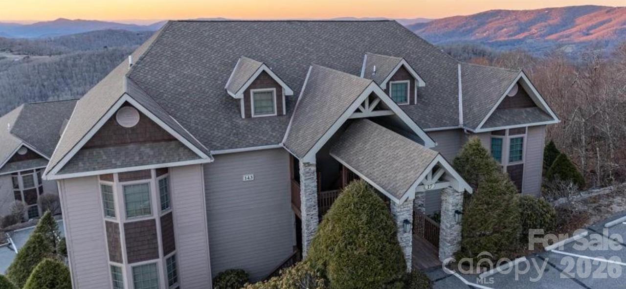143 Wildflower Ridge #17D, Sugar Mountain, NC 28604