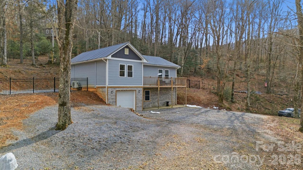 1520 Allison Watts Rd., Franklin, NC 28734