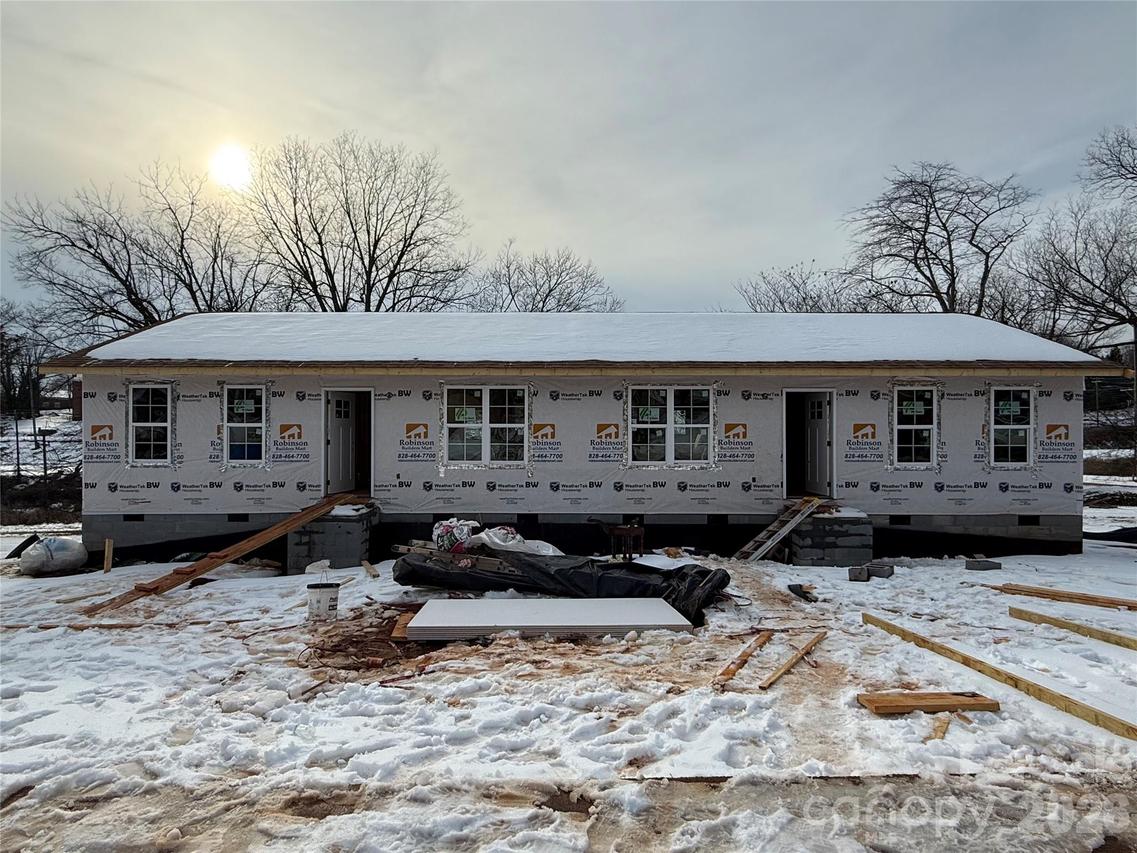 432 & 436 N Caldwell Ave., Newton, NC 28658