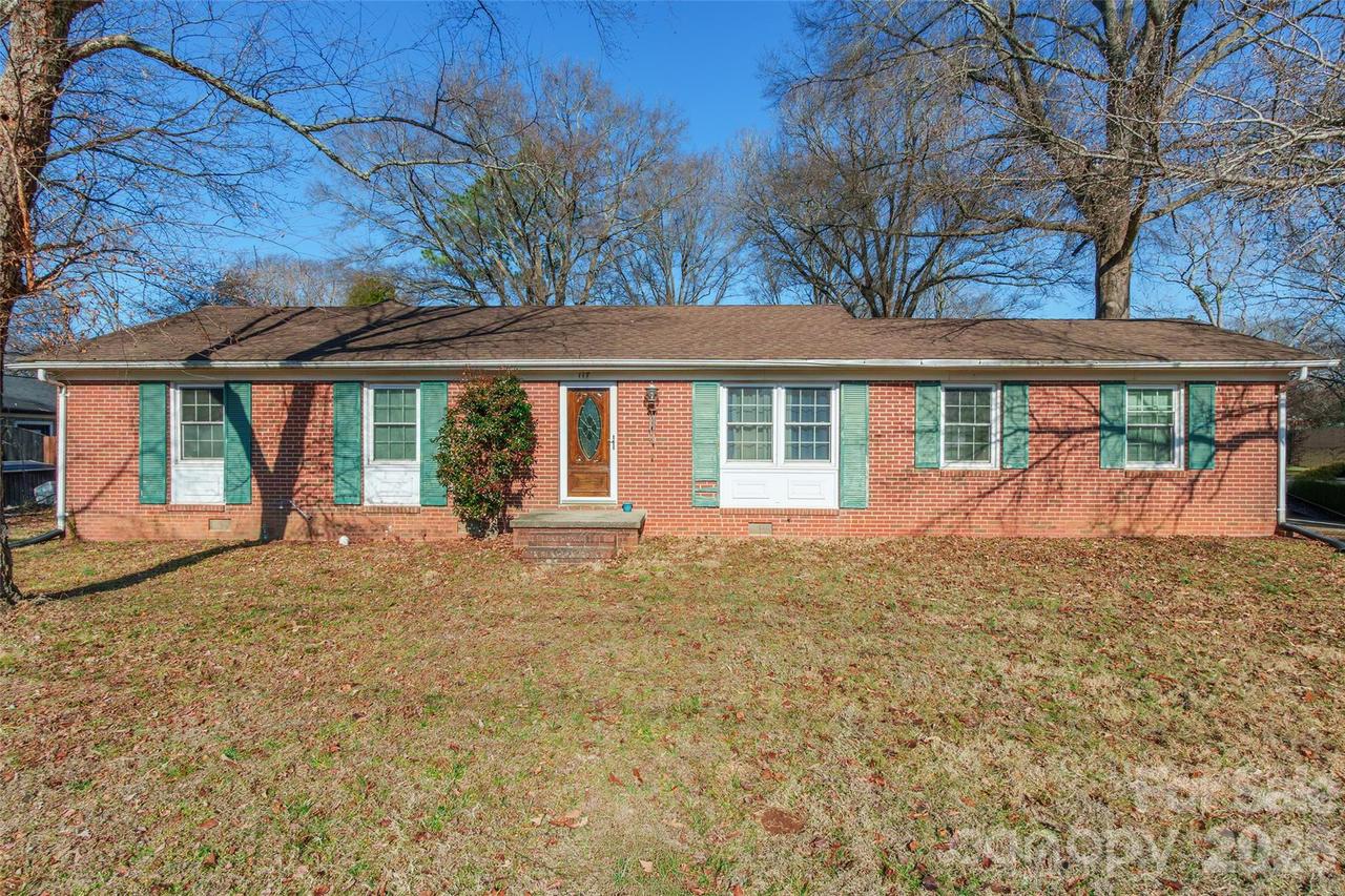 117 Autumn Ln., Harrisburg, NC 28075