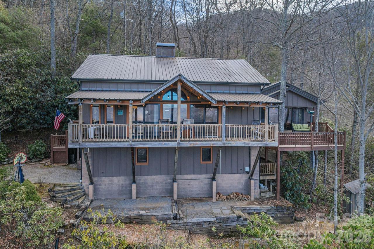 236 Dove Dr., Maggie Valley, NC 28751