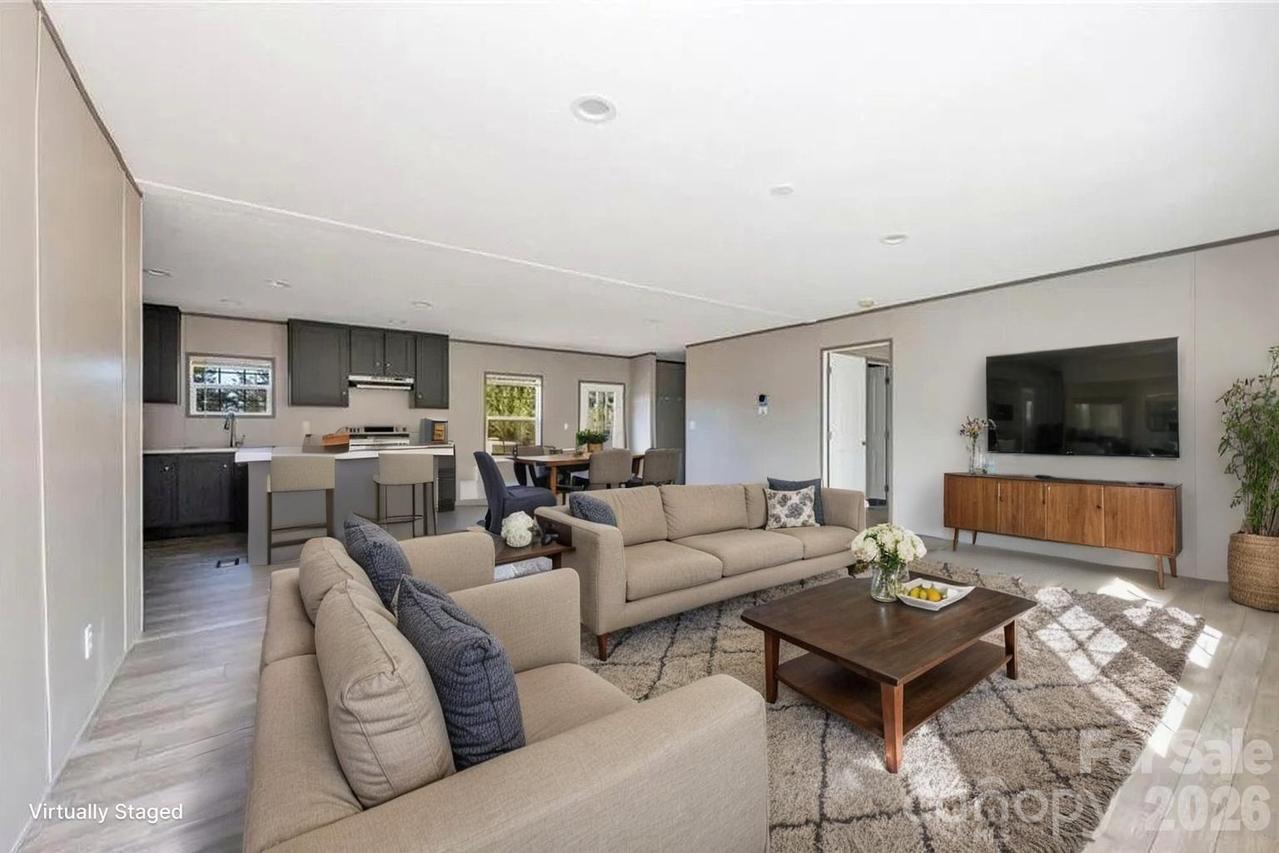 4951 Rhoney Rd., Connelly Springs, NC 28612