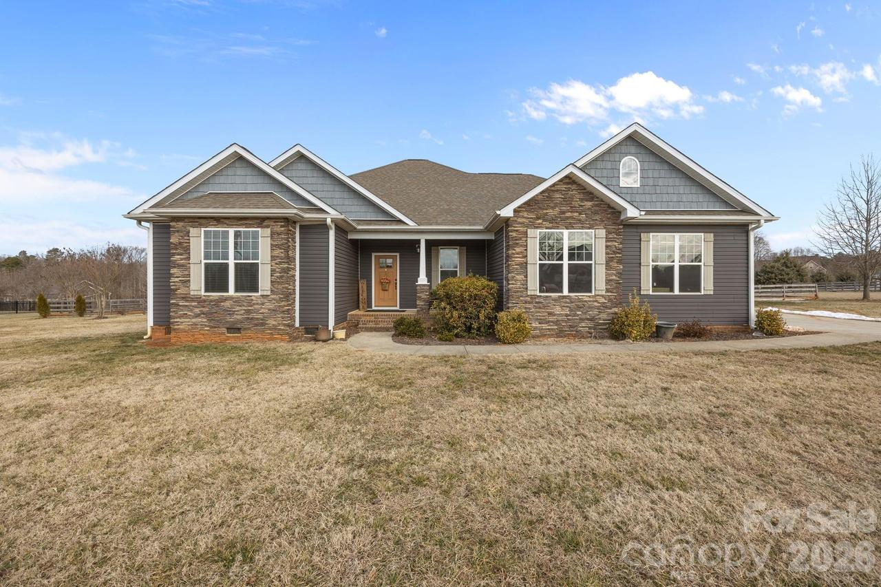 1589 Paddock Cir., Rockwell, NC 28138