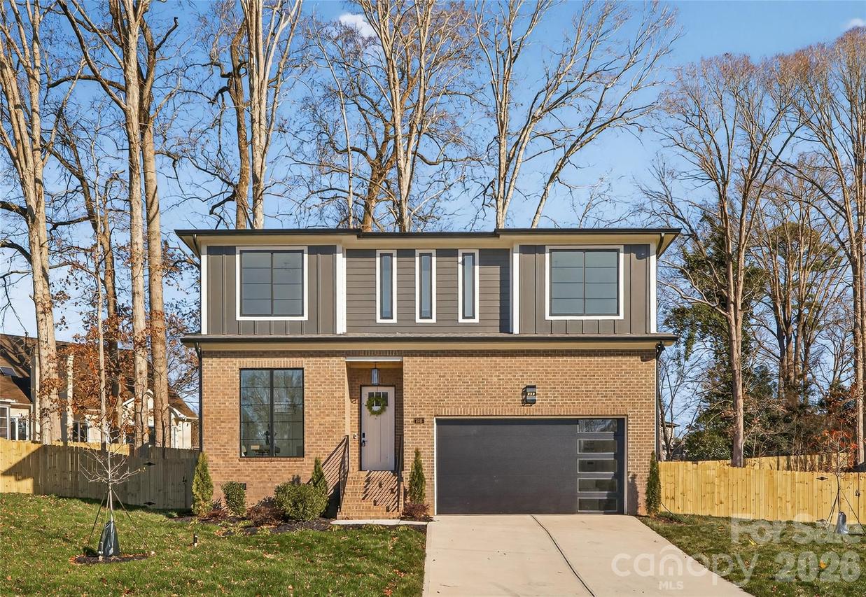 16311 Riverpointe Dr., Charlotte, NC 28278