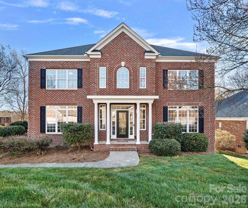 1470 Valhalla Dr., Denver, NC 28037