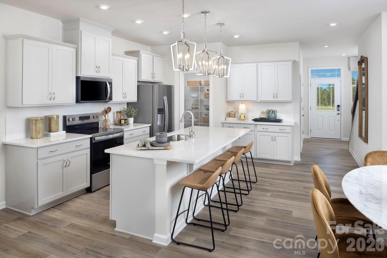 6015 Mallow Crossing Ln., Charlotte, NC 28213