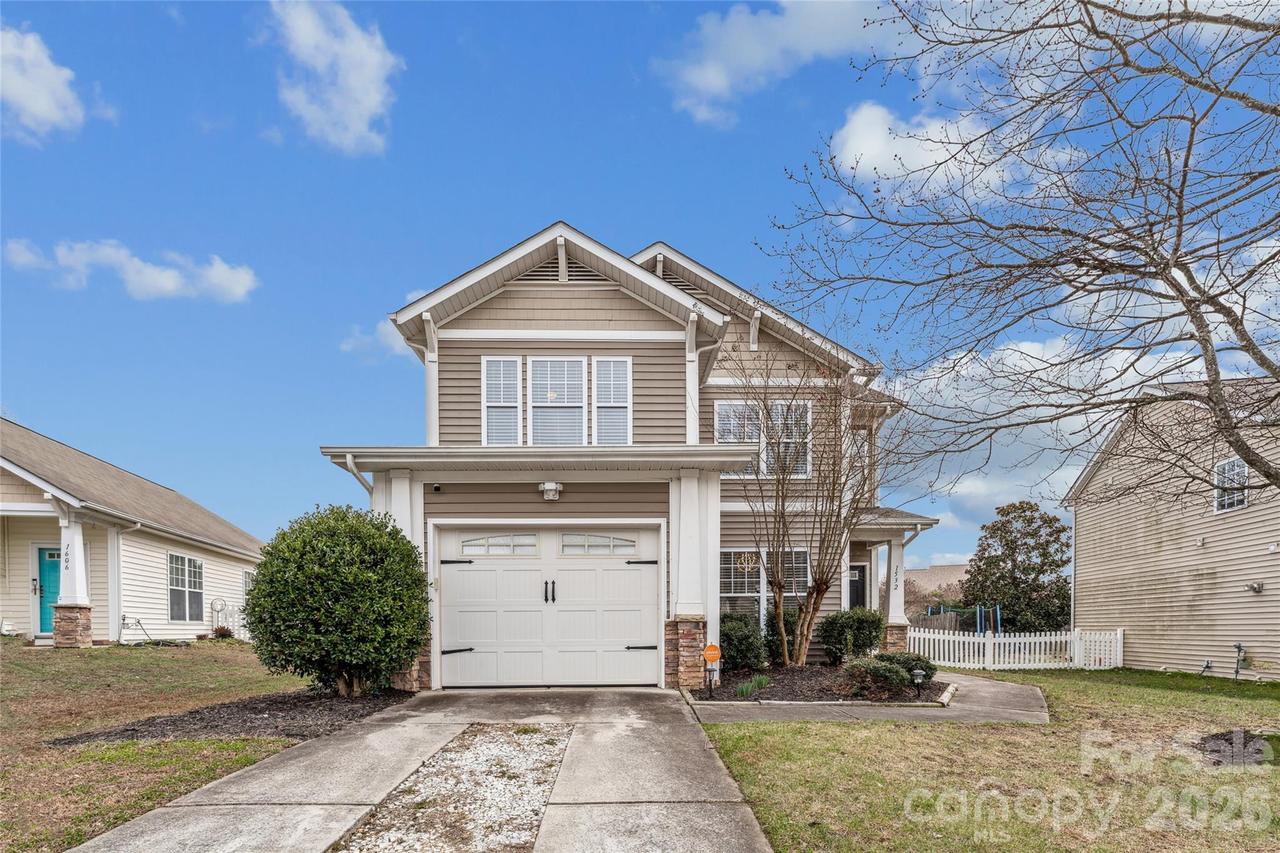1532 Bitter Creek Dr., Charlotte, NC 28214