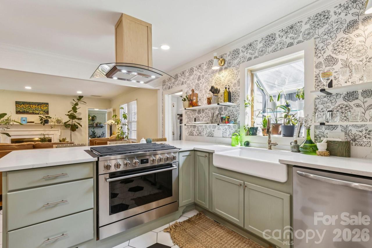 5508 Crestland Ave., Charlotte, NC 28269