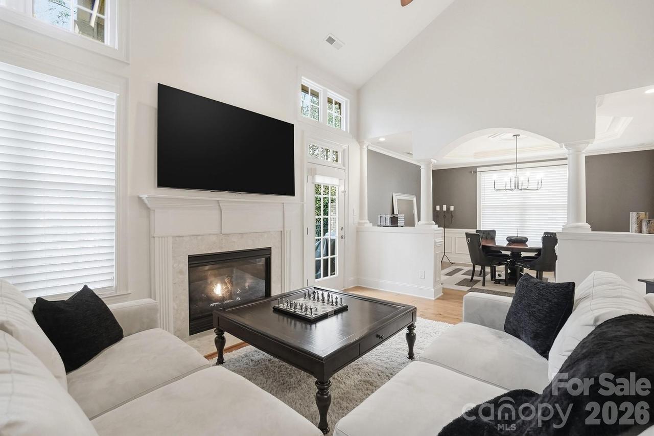 11719 Easthampton Cir., Charlotte, NC 28277