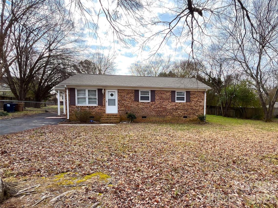 217 Grover Moore Pl., Indian Trail, NC 28079