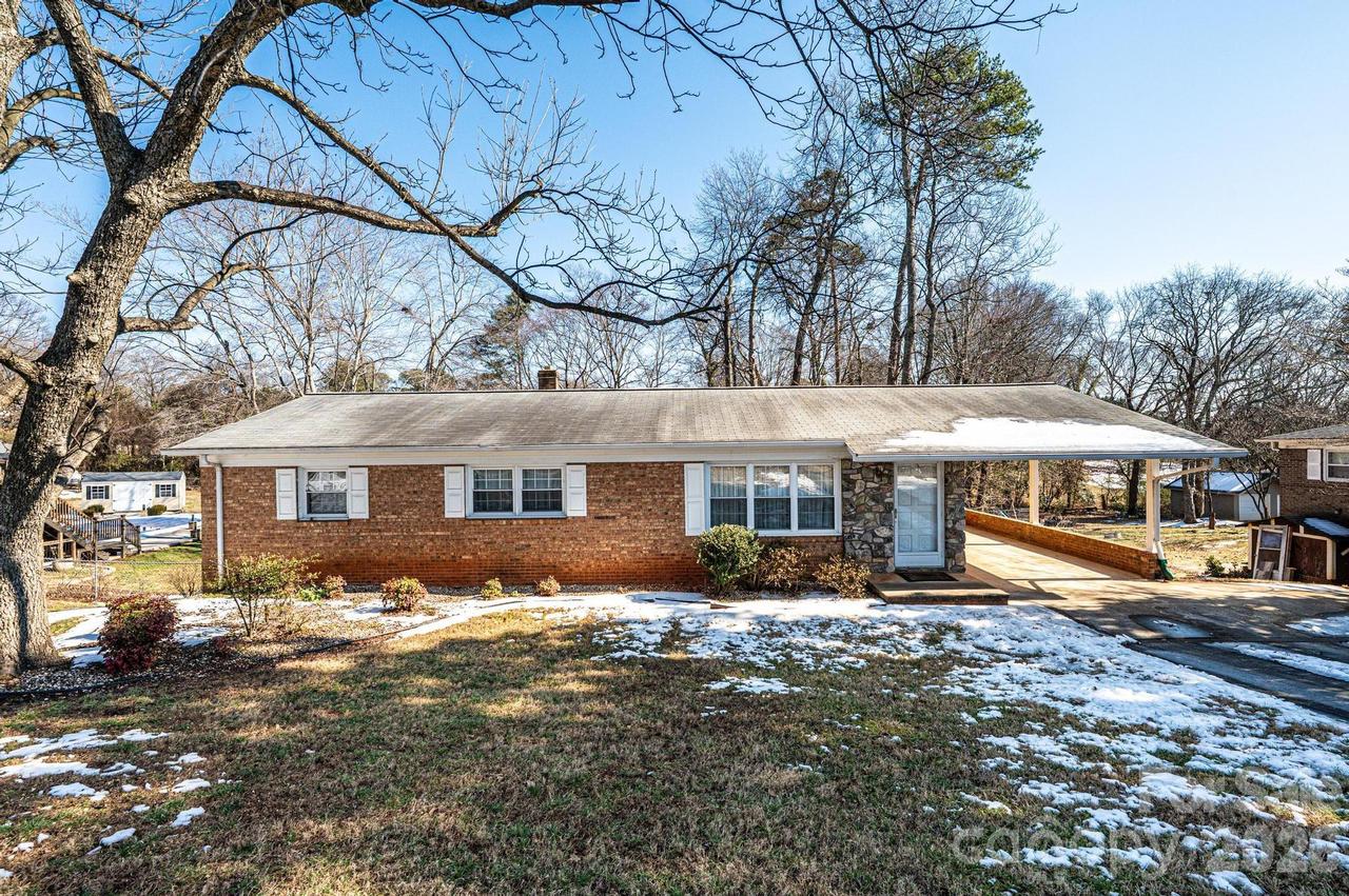 1005 2nd St., Conover, NC 28613