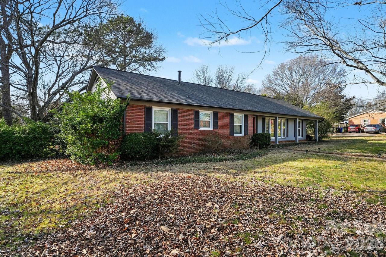 1005 S Magnolia St., Mooresville, NC 28115