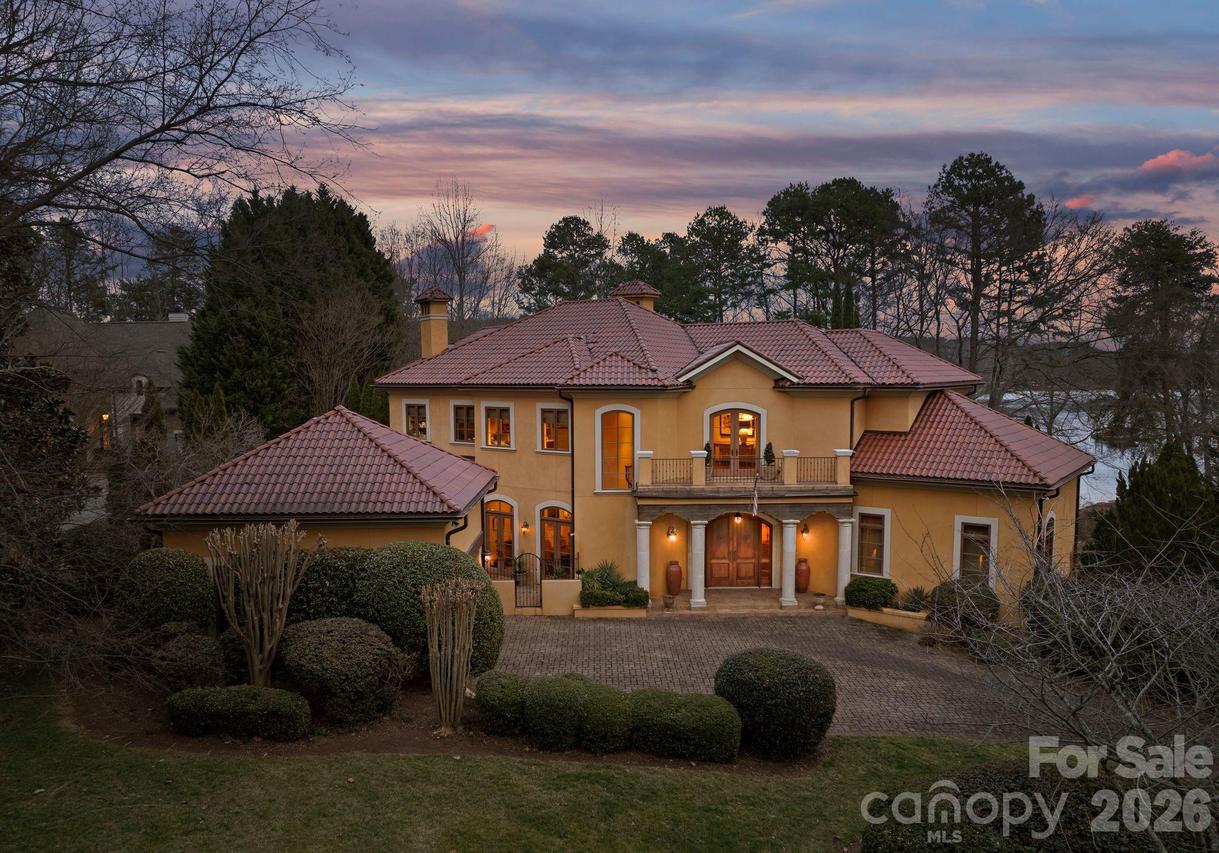 201 Brawley Harbor Pl., Mooresville, NC 28117