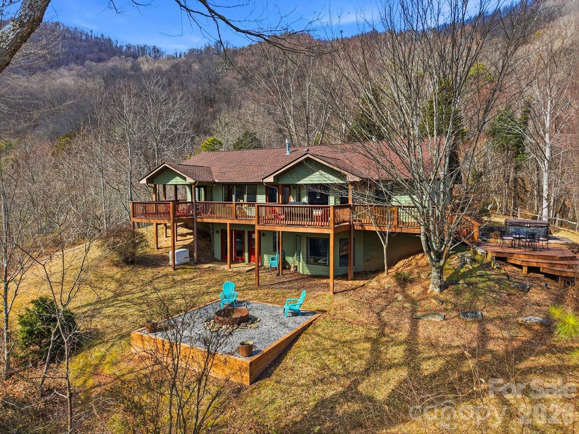 99 Margaret Dr., Leicester, NC 28748