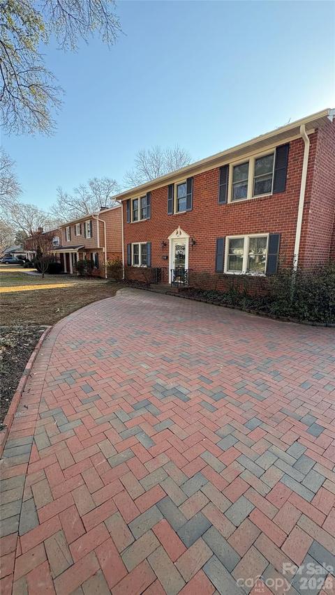 530 Sandridge Rd., Charlotte, NC 28210