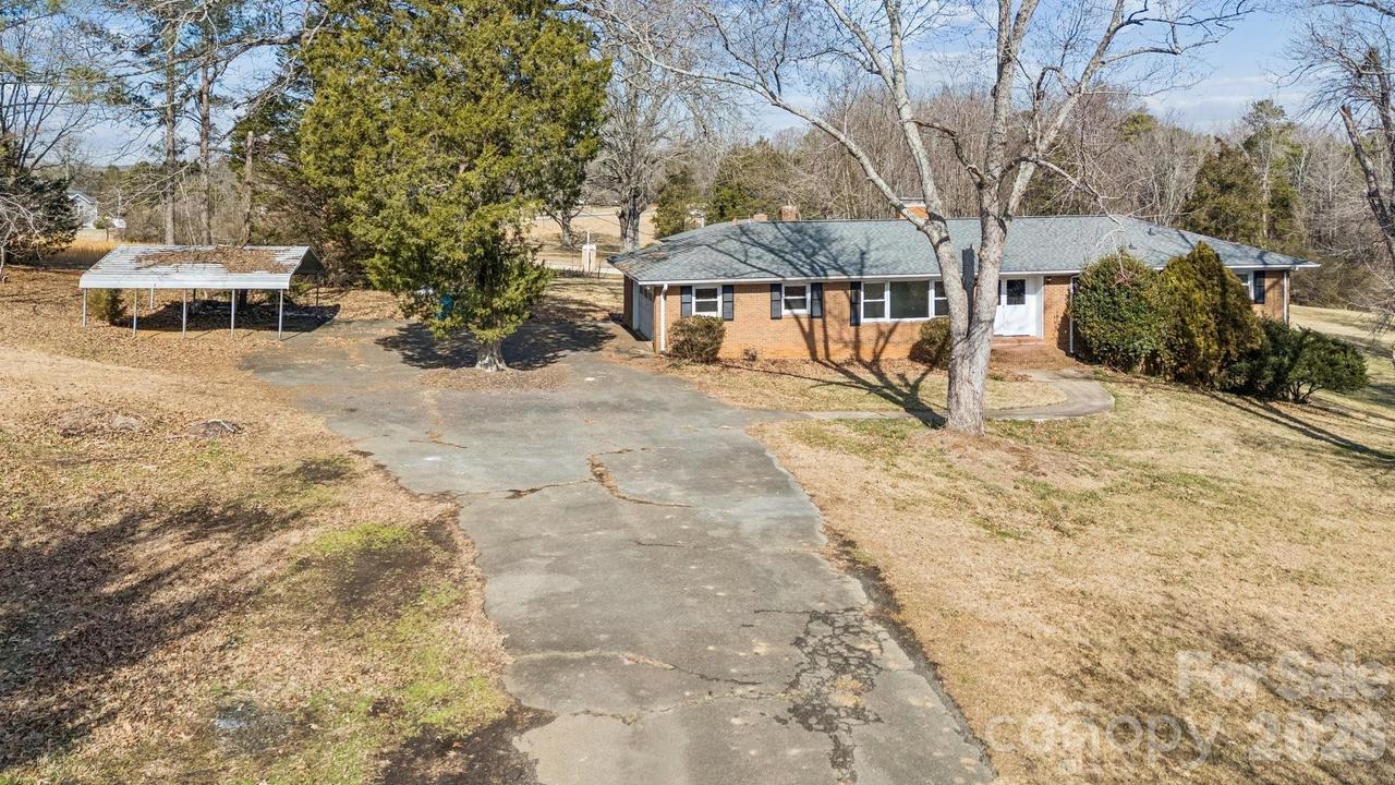 9525 Brief Rd., Charlotte, NC 28227