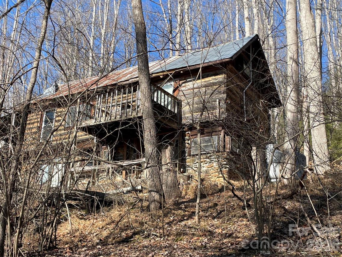 639 Conley Ridge Rd., Bakersville, NC 28705