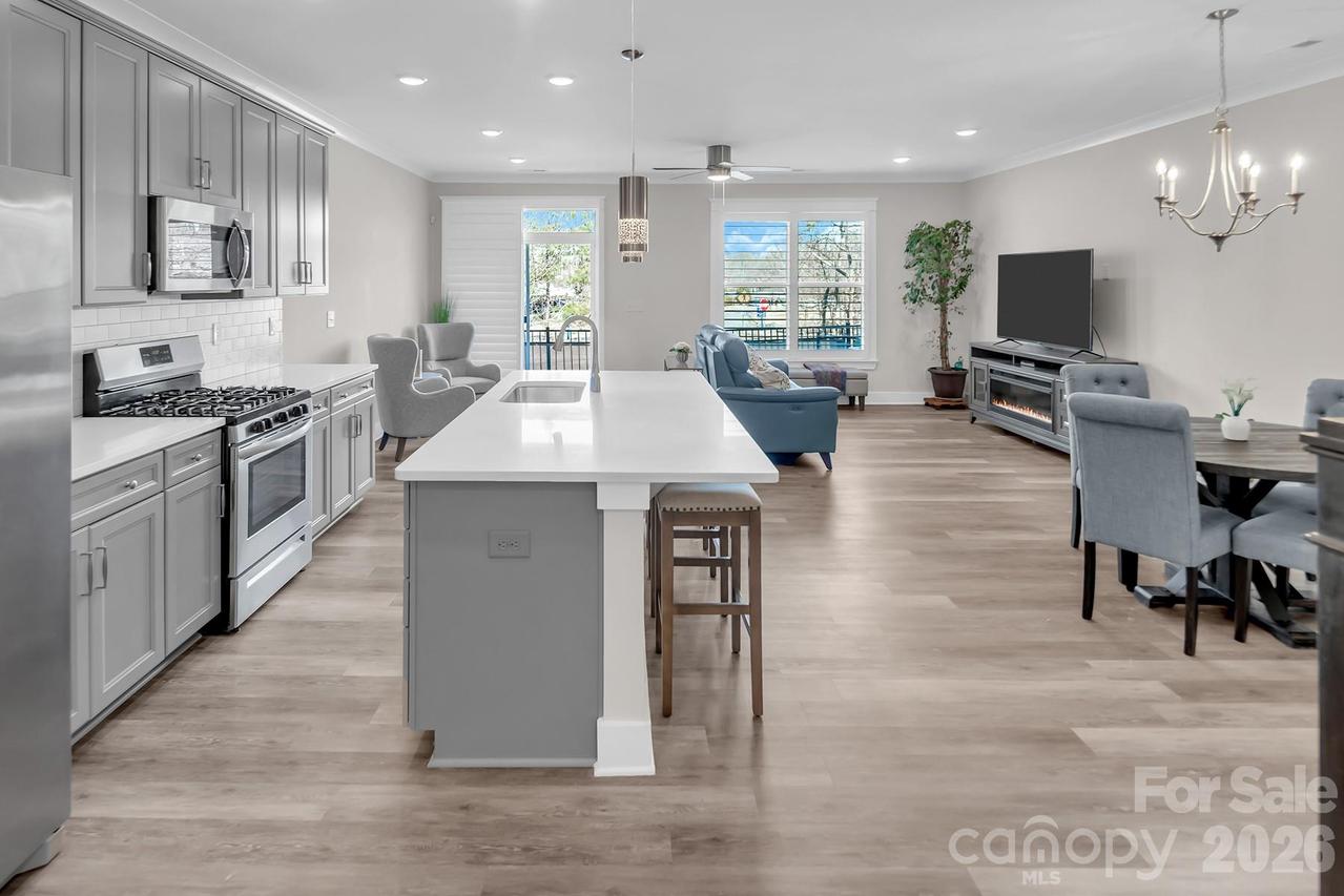 2206 Bexar Tr., Matthews, NC 28105