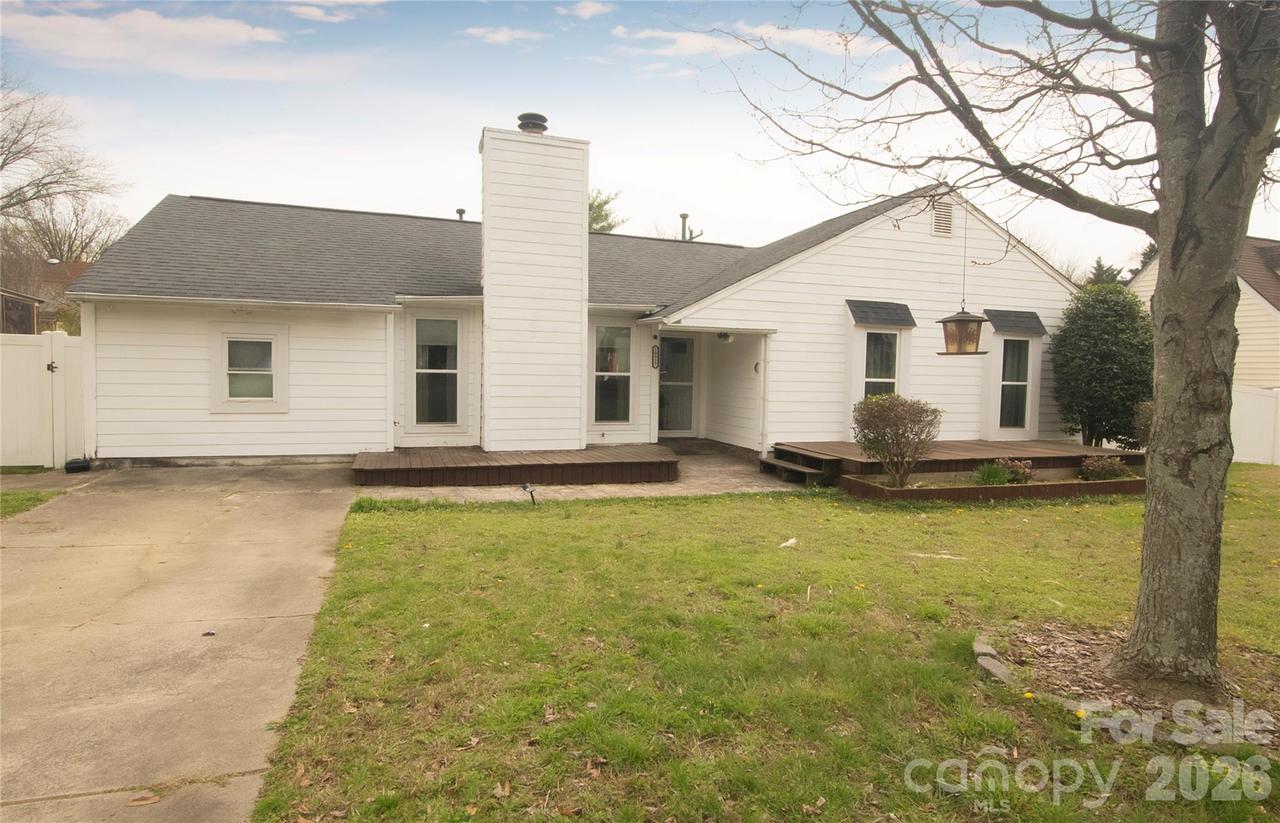 10927 Copper Field Dr., Pineville, NC 28134