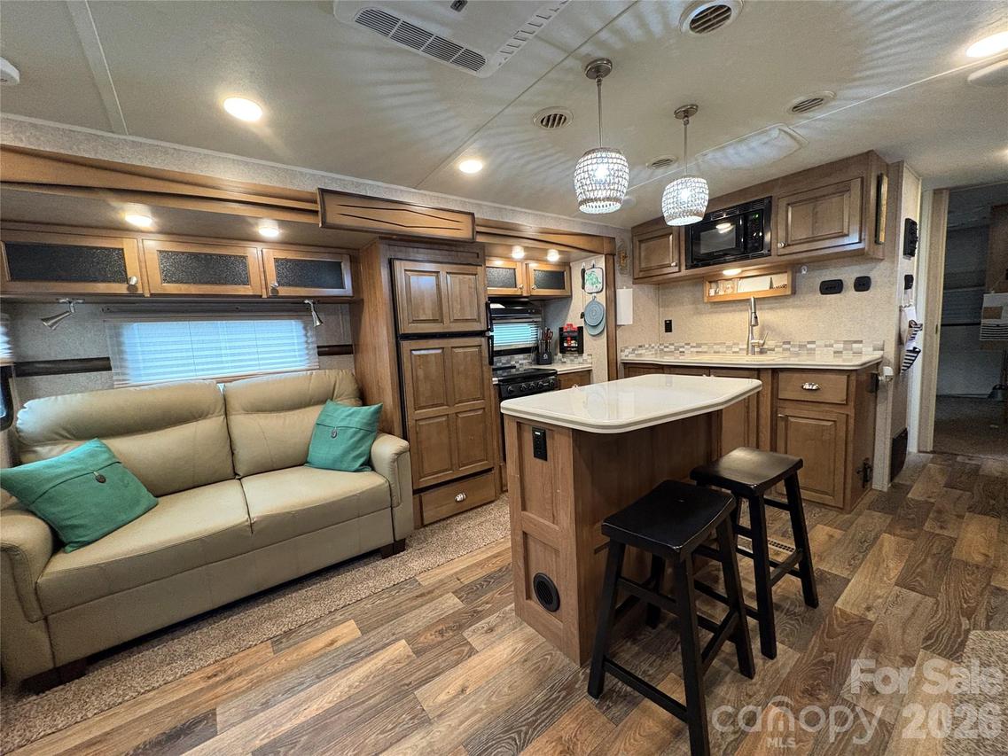 117 Pier Ave., New London, NC 28127