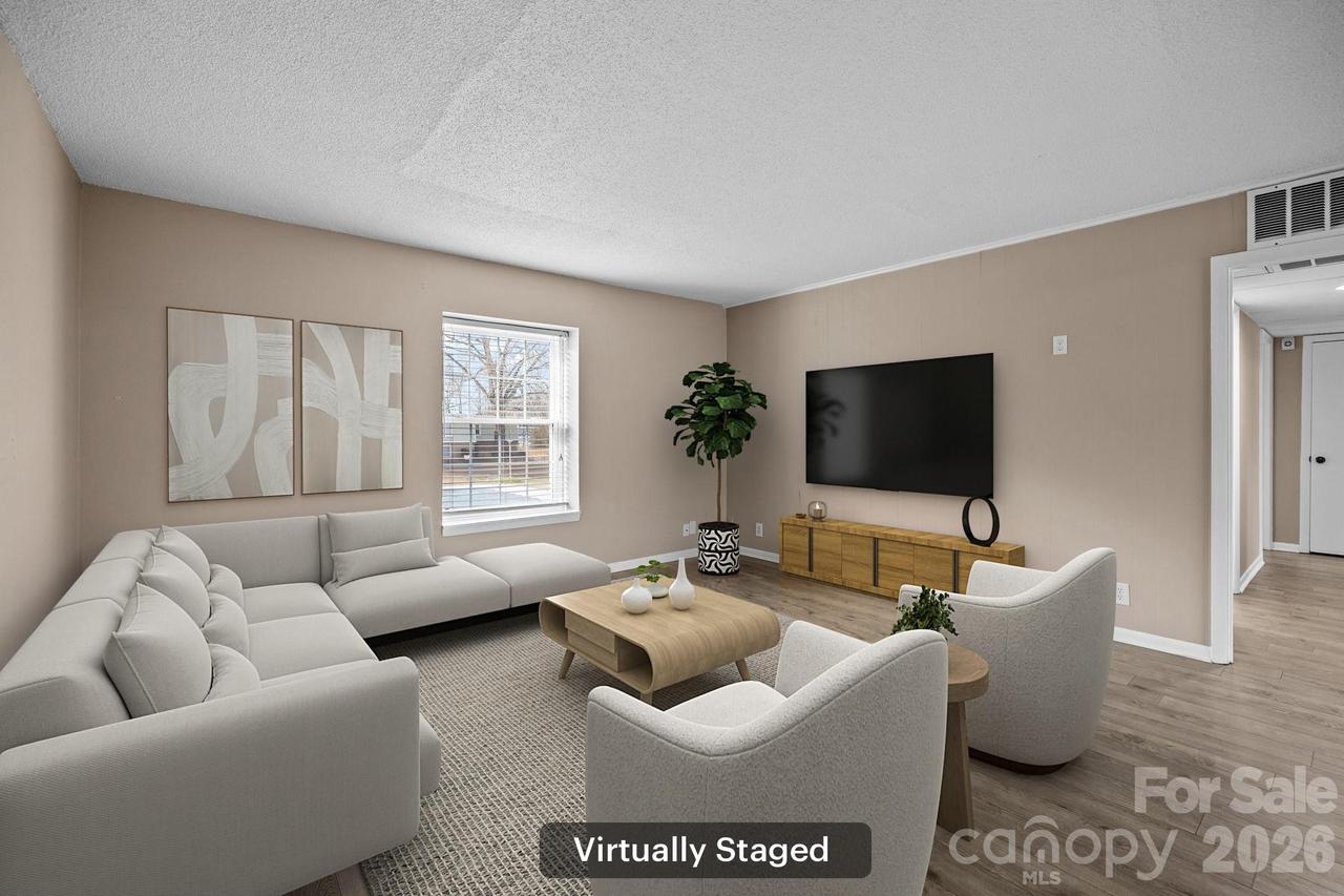 2638 Park Rd. #H, Charlotte, NC 28209