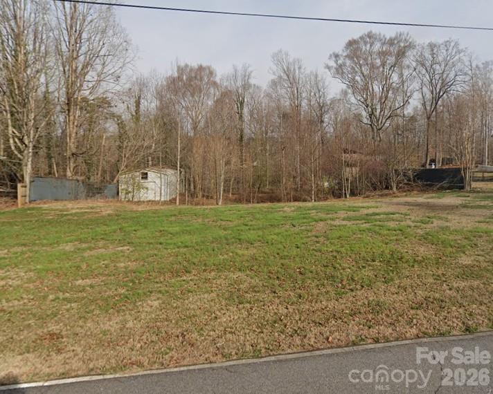 Weatherstone Dr., Forest City, NC 28043