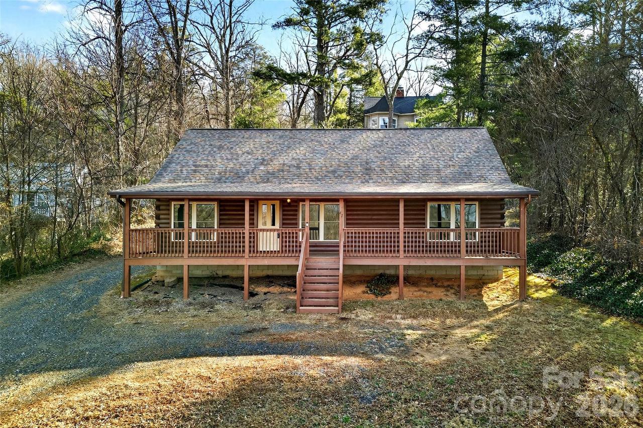 67 Sunset Dr., Black Mountain, NC 28711