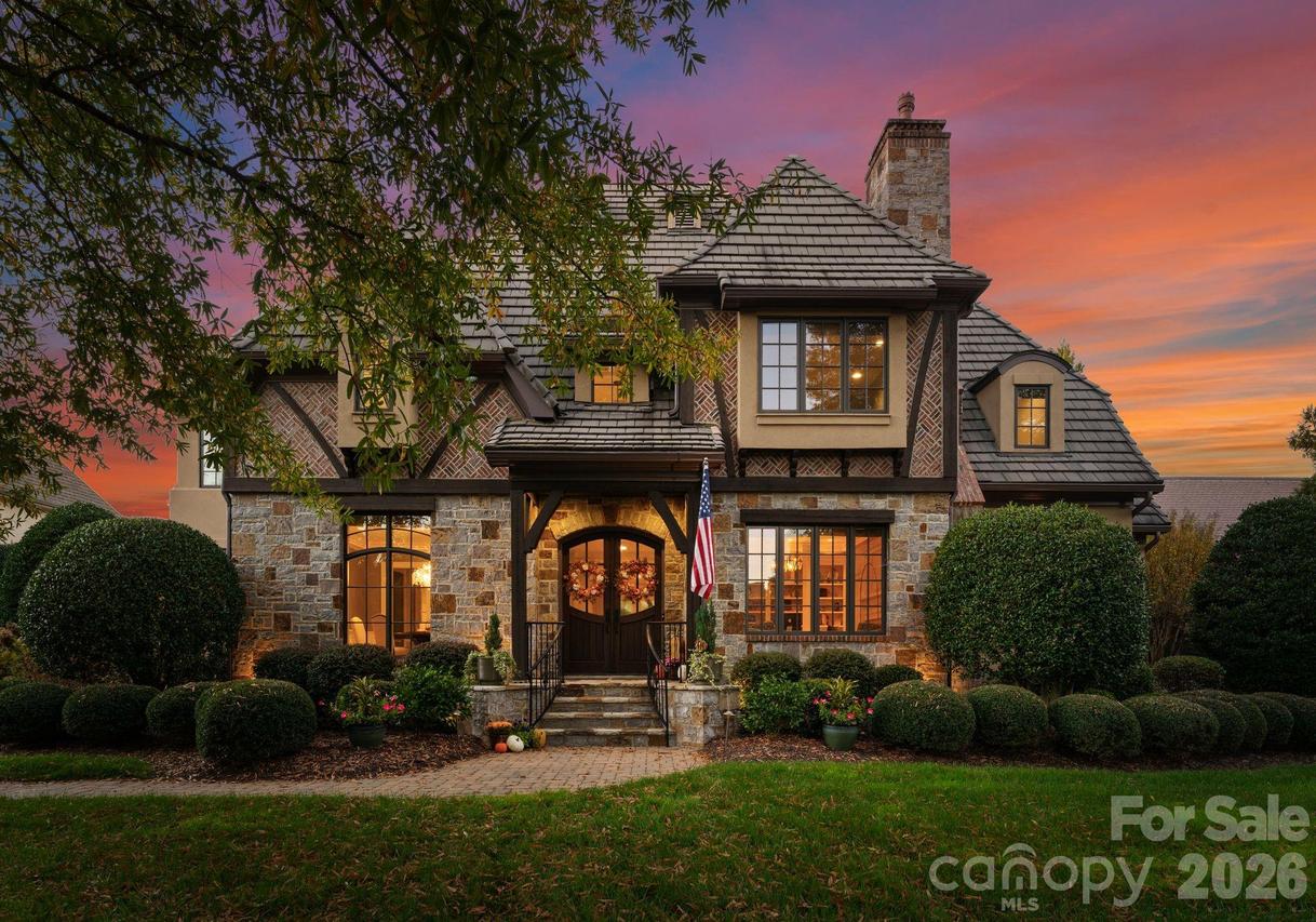 8700 Longview Club Dr., Waxhaw, NC 28173