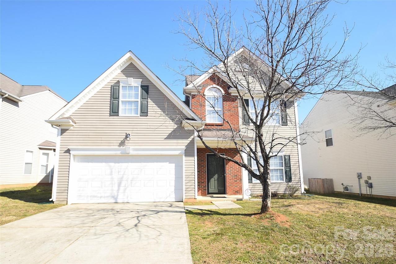 608 Wrayhill Dr., Charlotte, NC 28262