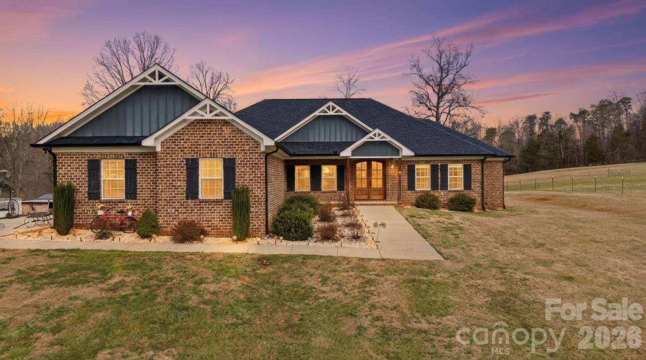 1370 Null Rd. #4, Lincolnton, NC 28092