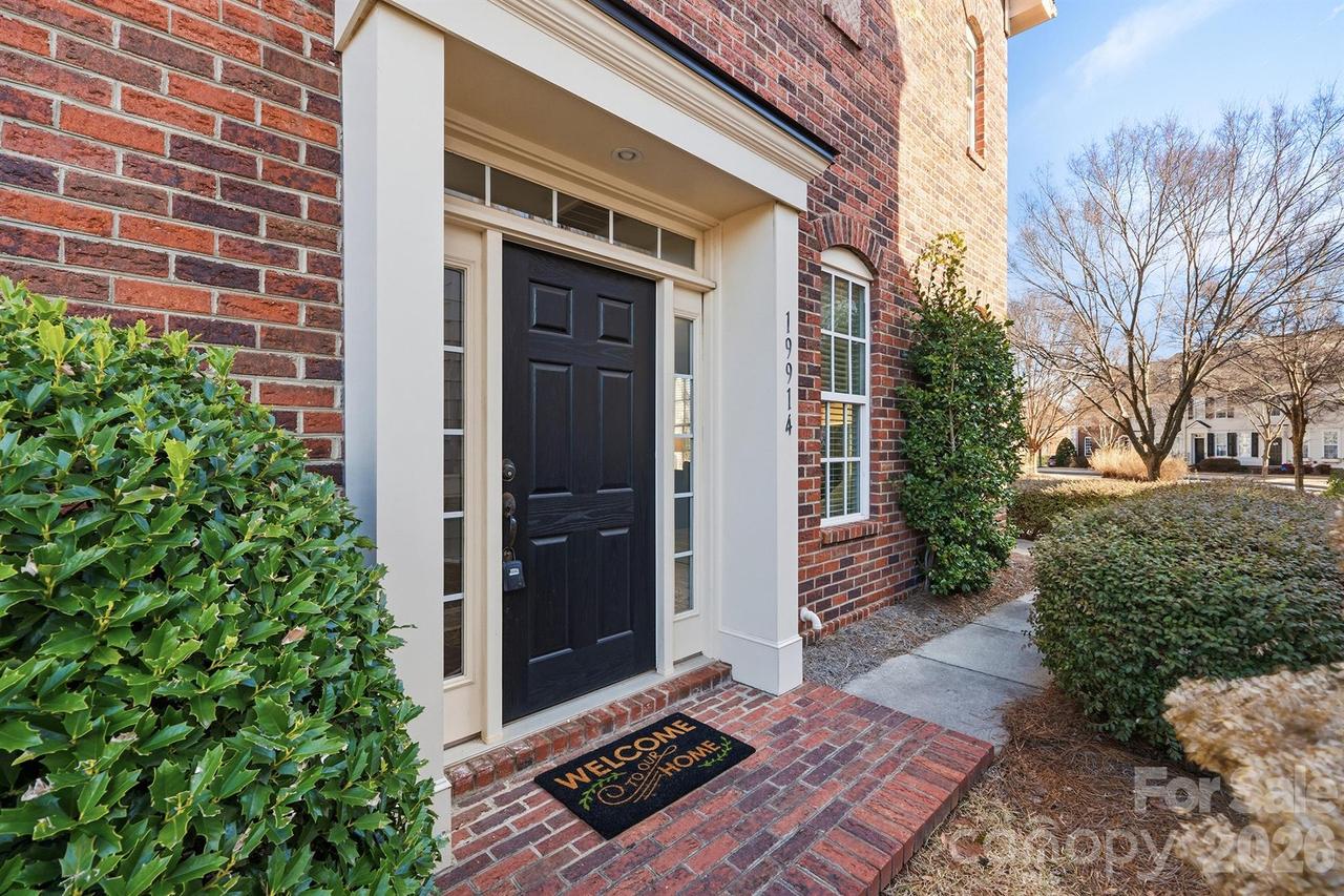 19914 Crew Cottage Ct., Cornelius, NC 28031