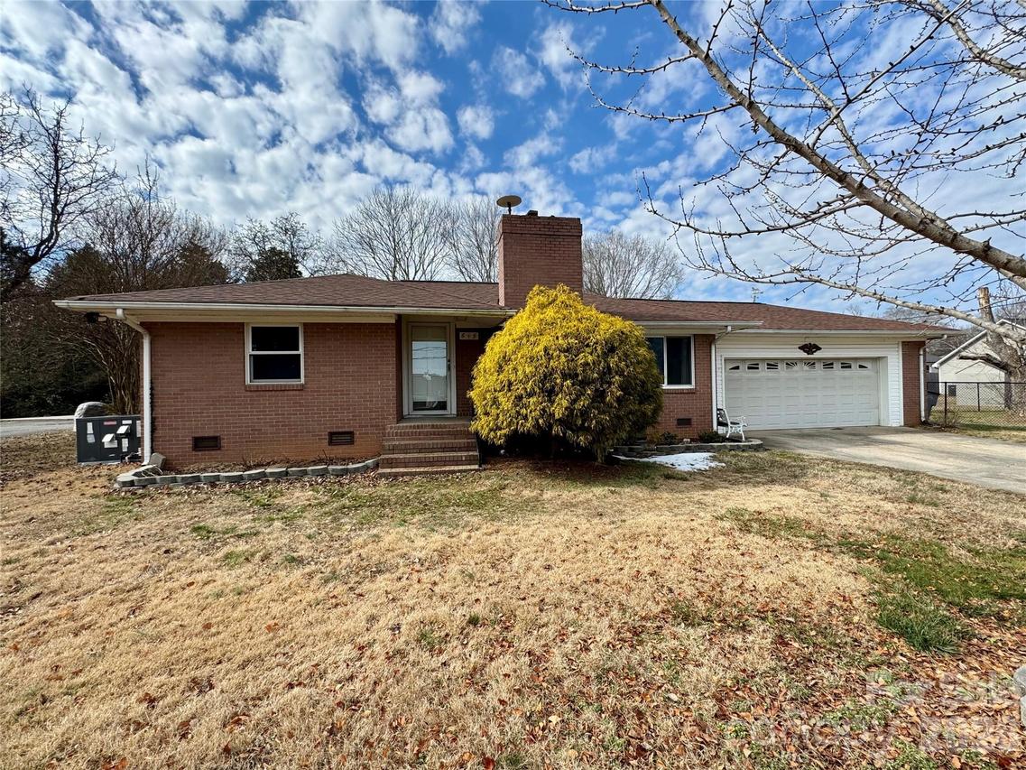 545 Collins St., Kannapolis, NC 28083